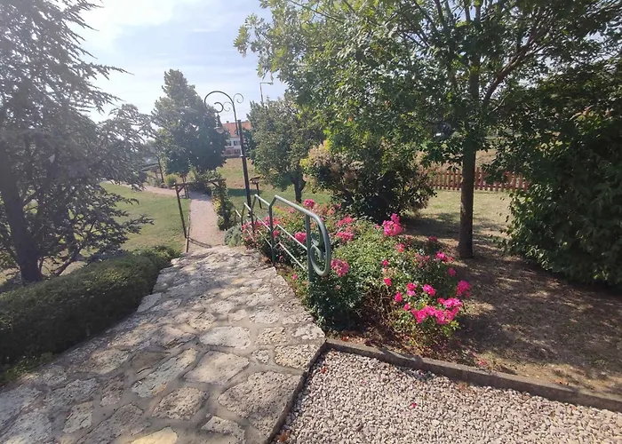 In - Balaton 48108 アパート